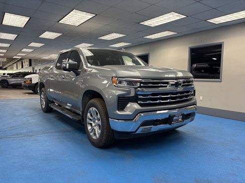 New 2026 Chevrolet Silverado 1500 LTZ w/ Technology Package AWD/4WD image 1