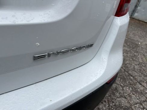 Used 2020 Buick Encore Preferred FWD image 25