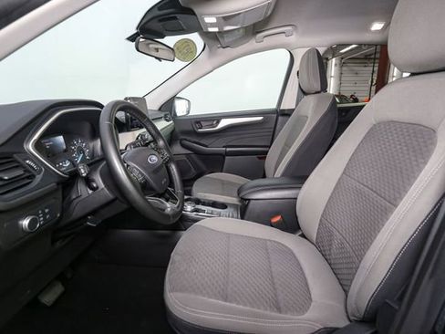 Used 2022 Ford Escape SE w/ Cold Weather Package AWD/4WD image 36