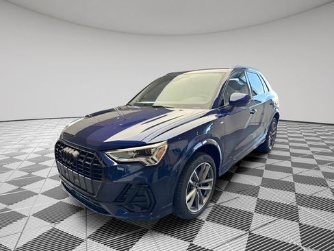 New 2025 Audi Q3 2.0T Premium image 4