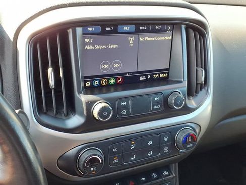 Used 2019 Chevrolet Colorado ZR2 w/ LPO, Power Package AWD/4WD image 21