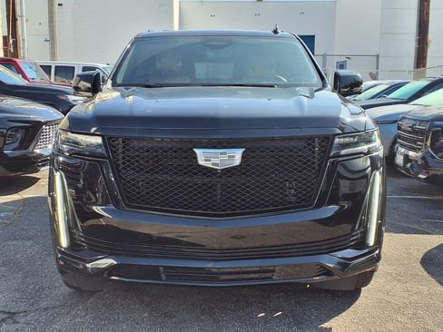 Used 2024 Cadillac Escalade Sport w/ Touring Package AWD/4WD image 2