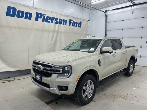 Used 2025 Ford Ranger Lariat w/ Advanced Towing Package image 1