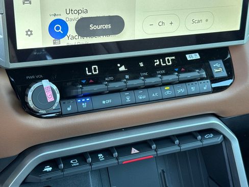 New 2026 Toyota Tundra 1794 Edition AWD/4WD image 18