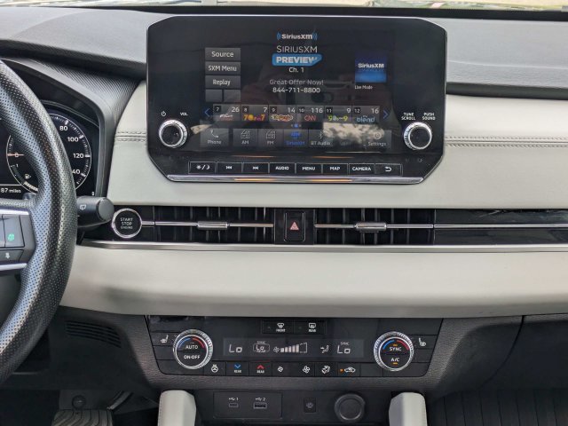 Used 2024 Mitsubishi Outlander SEL FWD image 19
