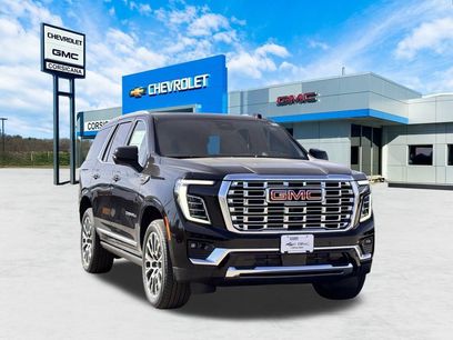 New 2026 GMC Yukon Denali w/ Sun & Power Step Package