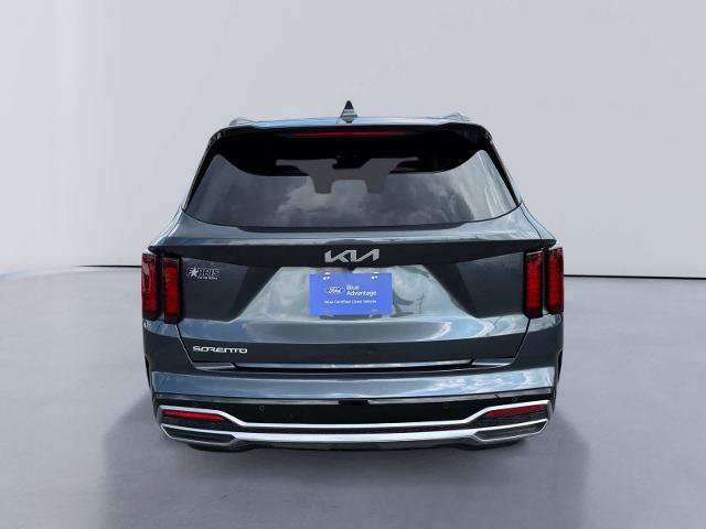Used 2023 Kia Sorento S FWD image 4