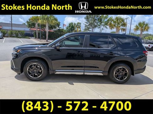Certified 2025 Honda Pilot EX-L image 10