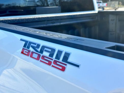 New 2026 Chevrolet Silverado 1500 LT Trail Boss w/ LT Trail Boss Premium Package AWD/4WD image 24
