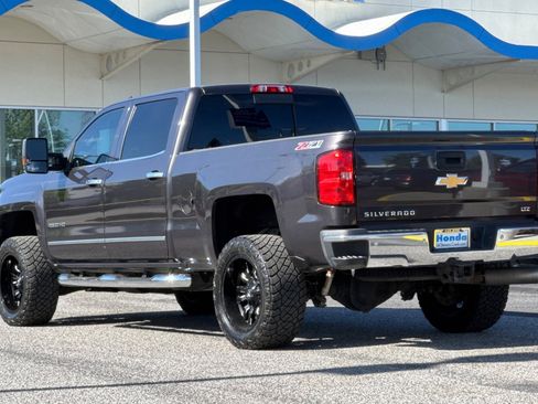 Used 2016 Chevrolet Silverado 2500 LTZ w/ Duramax Plus Package AWD/4WD image 3
