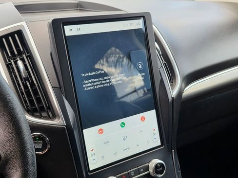 Used 2022 Ford Edge Titanium image 33