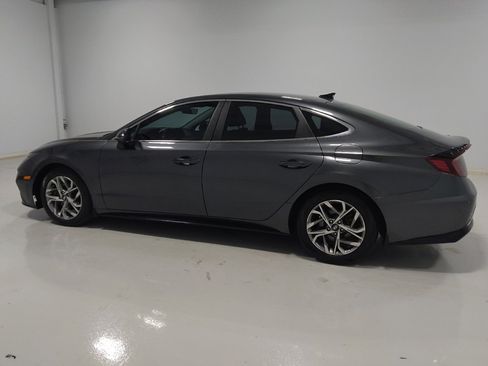 Used 2022 Hyundai Sonata SEL w/ Preferred Accessory Package FWD image 3