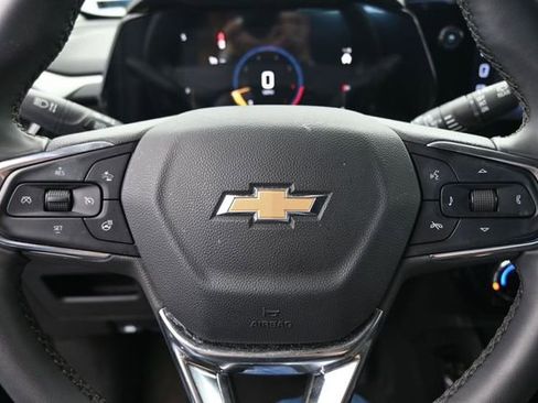 Used 2024 Chevrolet TrailBlazer LT w/ LT Cold Weather Package AWD/4WD image 28