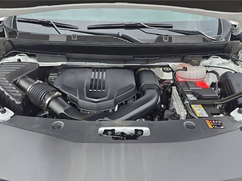 Used 2025 Buick Enclave Sport Touring FWD image 26