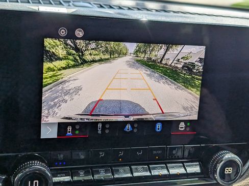 Used 2023 GMC Canyon Denali AWD/4WD image 29