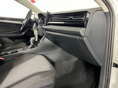 Used 2025 Volkswagen Jetta S image 29