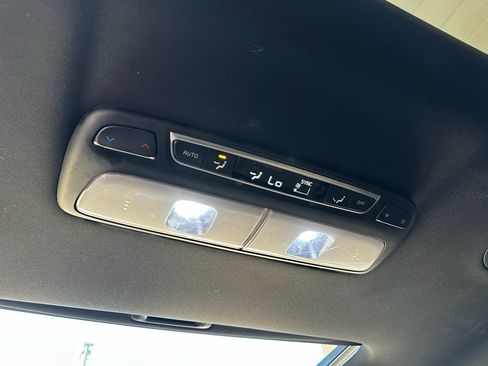 Used 2021 Kia Telluride SX image 32