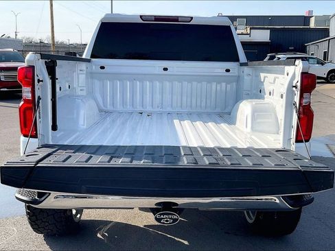 Used 2022 Chevrolet Silverado 1500 LTZ image 36