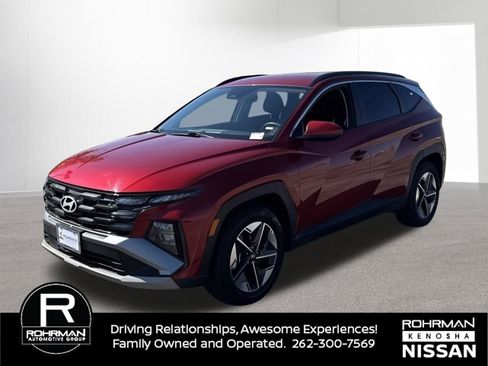Used 2025 Hyundai Tucson SEL FWD image 1
