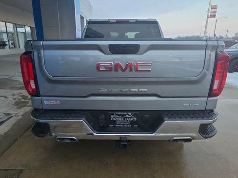 Used 2023 GMC Sierra 1500 SLT w/ SLT Convenience Package image 7