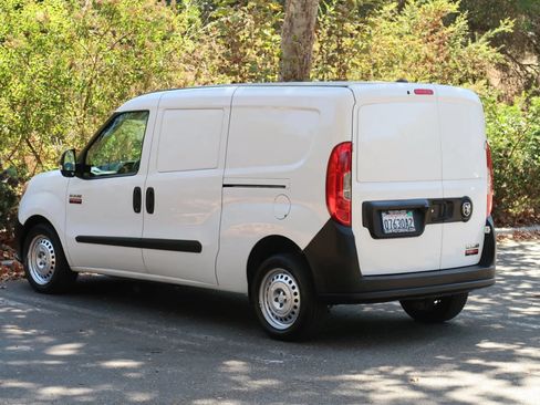 Used 2016 RAM ProMaster City Tradesman FWD image 6