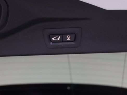 Used 2019 BMW X7 xDrive40i w/ Premium Package AWD/4WD image 34