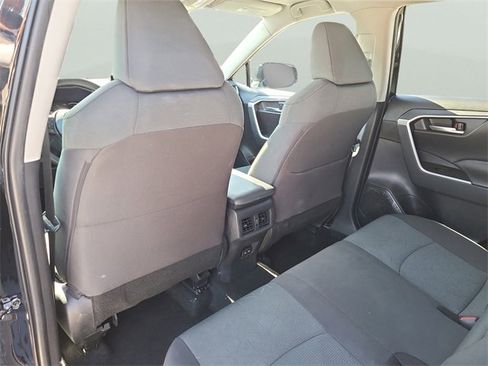 Used 2024 Toyota RAV4 XLE image 16