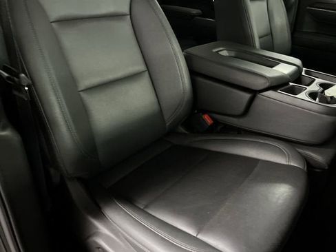Certified 2025 GMC Sierra 1500 SLT AWD/4WD image 28