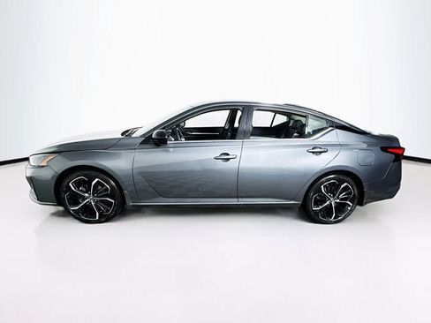 New 2026 Nissan Altima 2.5 SR FWD image 8
