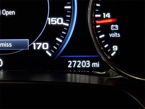 Certified 2023 Chevrolet Blazer RS w/ Enhanced Convenience Package image 24