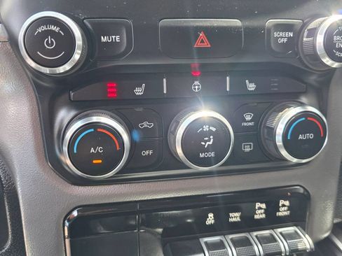 Used 2019 RAM 1500 Big Horn AWD/4WD image 20