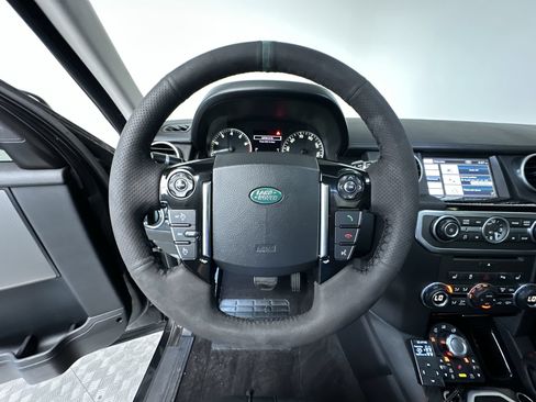 Used 2013 Land Rover LR4 HSE AWD/4WD image 16