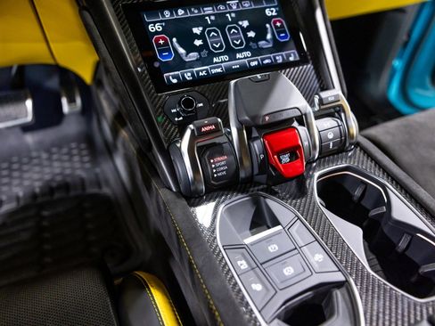 Used 2024 Lamborghini Urus S image 46