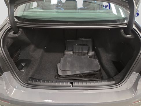 Used 2022 BMW 540i xDrive w/ Premium Package image 3