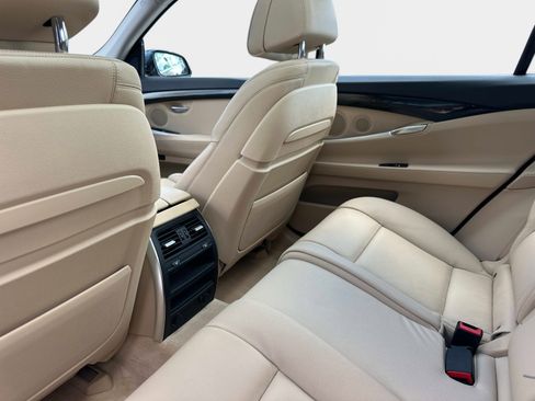 Used 2014 BMW 550i Gran Turismo xDrive 550i xDrive Gran Turismo image 15