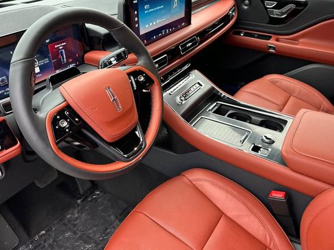 New 2026 Lincoln Aviator Reserve image 12