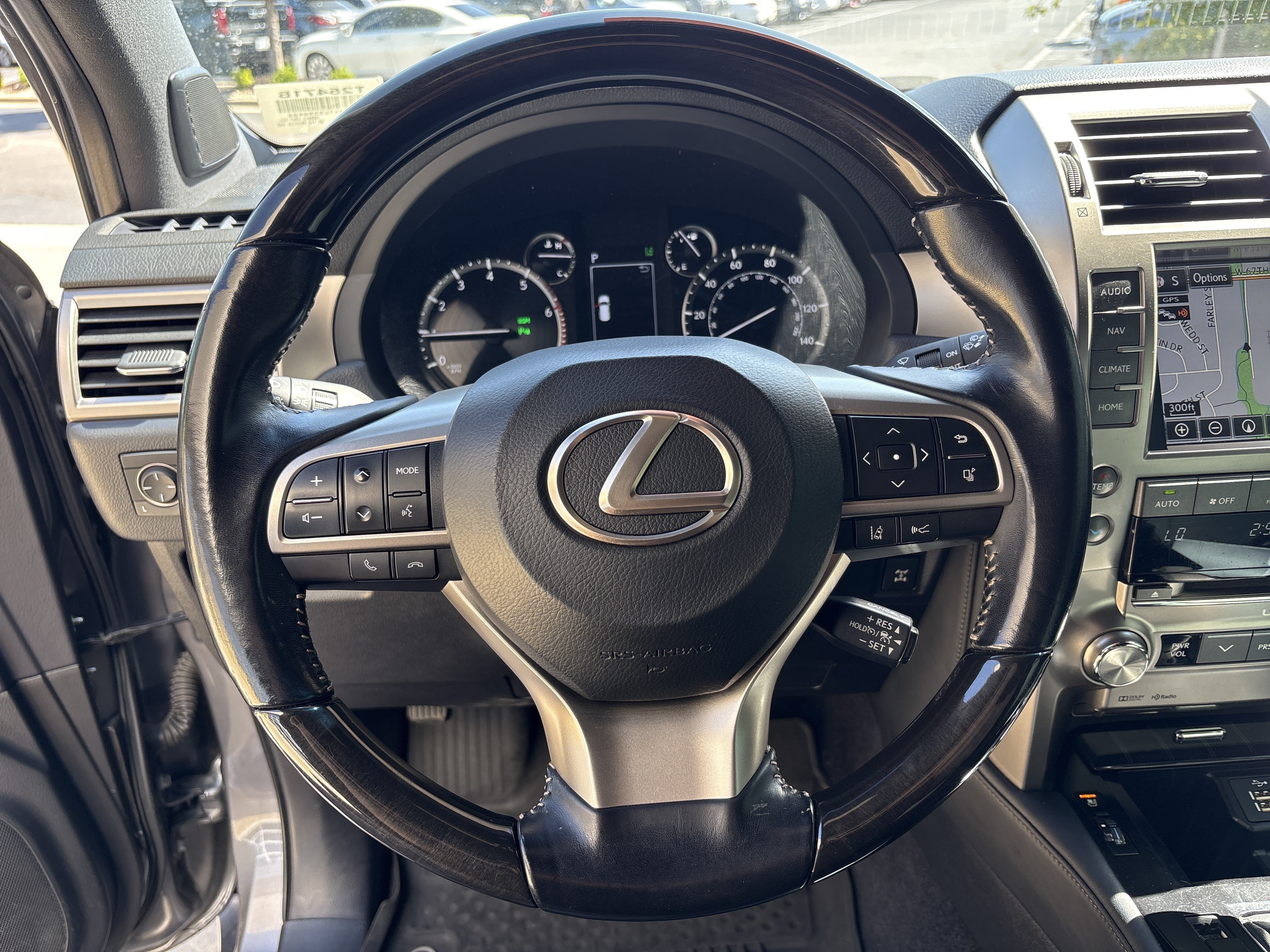 Used 2020 Lexus GX 460 Premium w/ Premium Package AWD/4WD image 18
