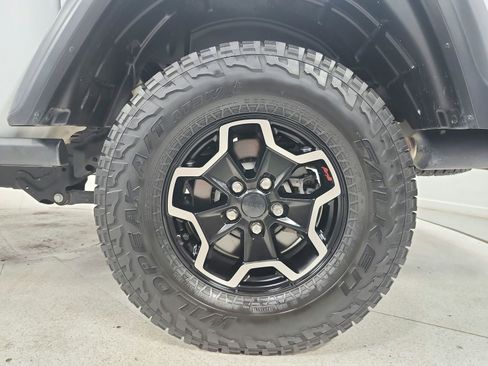 Used 2020 Jeep Gladiator Rubicon AWD/4WD image 44