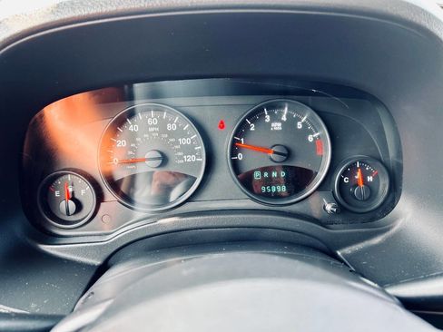 Used 2011 Jeep Patriot Latitude image 17