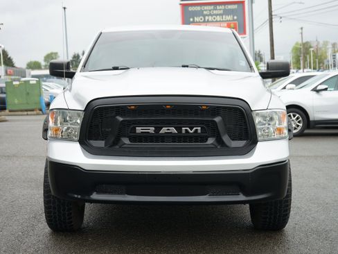Used 2016 RAM 1500 Classic SLT AWD/4WD image 8