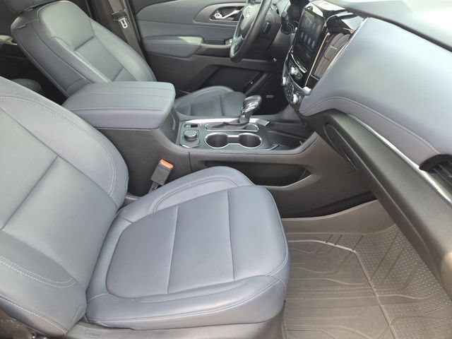 Used 2021 Chevrolet Traverse Premier FWD image 15
