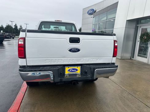 Used 2014 Ford F250 XL w/ Power Equipment Group image 3