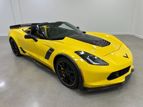 Used 2016 Chevrolet Corvette Z06 w/ C7.r Special Edition image 5