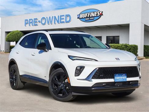 Certified 2025 Buick Envision Sport Touring image 1