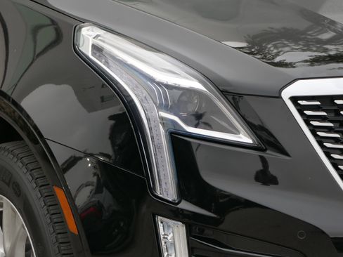 Certified 2022 Cadillac XT5 Luxury image 10