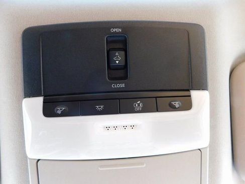 New 2025 Nissan Sentra SV w/ SV Premium Package image 22