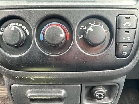 Used 2001 Honda CR-V LX image 33