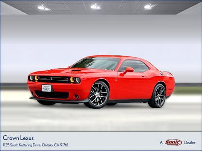 Used 2018 Dodge Challenger R/T Scat Pack w/ Leather Interior Group