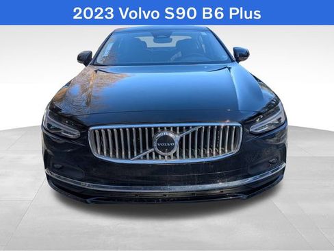 Certified 2023 Volvo S90 B6 Plus image 2
