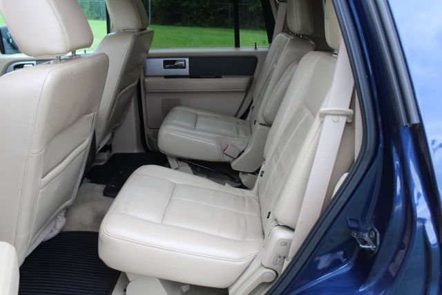 Used 2011 Ford Expedition XLT w/ 203A Rapid Spec Order Code AWD/4WD image 18
